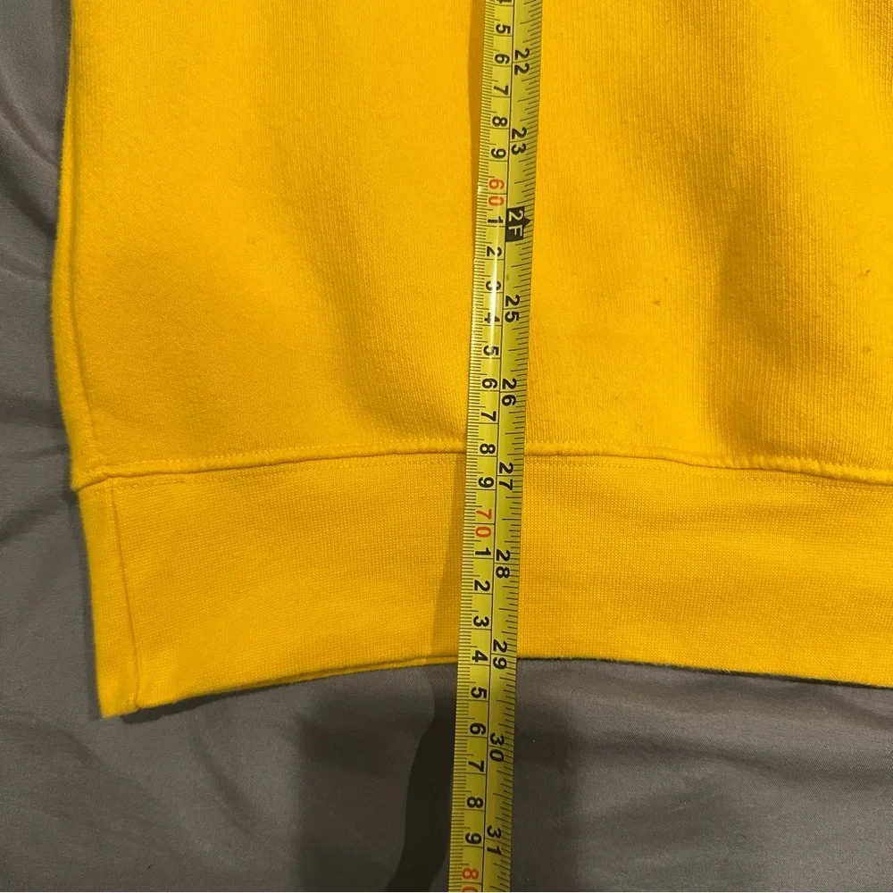 Vintage Nike Crewneck Sweatshirt Size XL Yellow Embroidered Swoosh‎